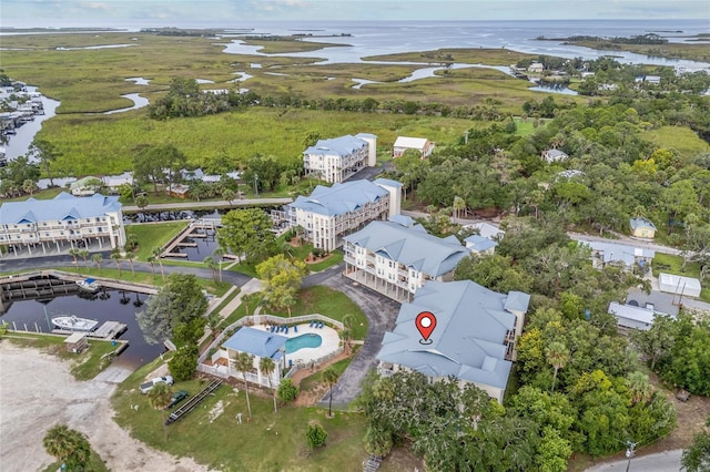 bird's eye view with a water view