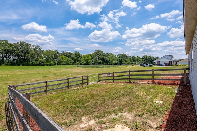 view of yard featuring a rural view