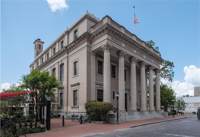 view of building exterior