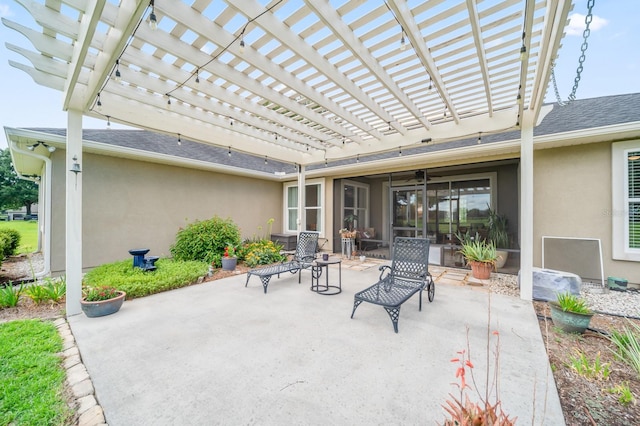 view of patio featuring a pergola