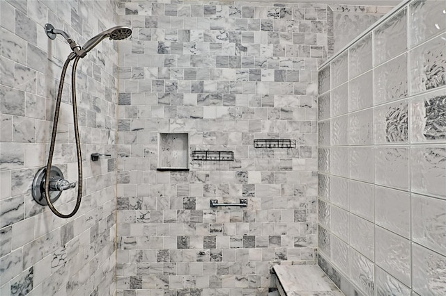 4700 NW 19th Pl, Gainesville, FL 32605 - full bath featuring a tile shower