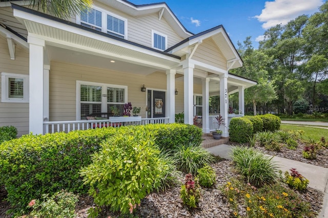 view of front of house with covered porch