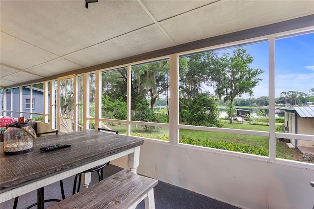 sunroom featuring a healthy amount of sunlight