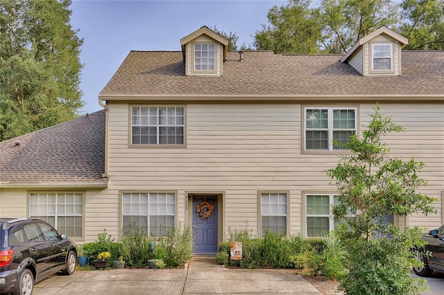 view of front of house