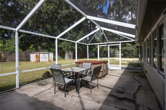 sunroom / solarium with lofted ceiling