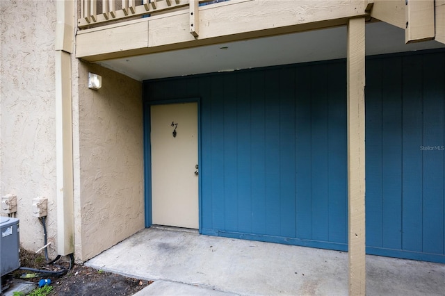 2811 SW Archer Rd Unit F47, Gainesville, FL 32608 - view of exterior entry with stucco siding