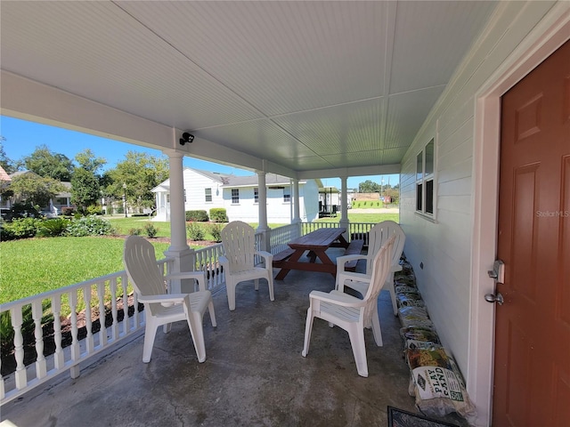 view of patio / terrace featuring covered porch