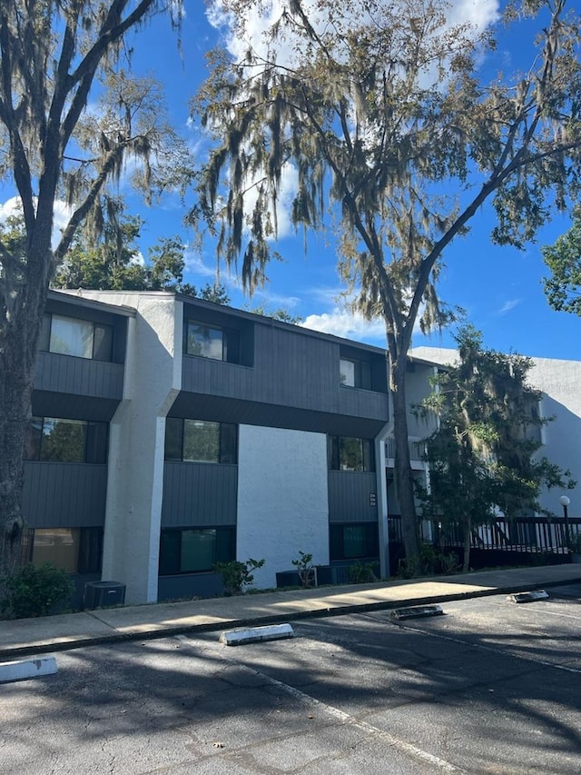 view of building exterior