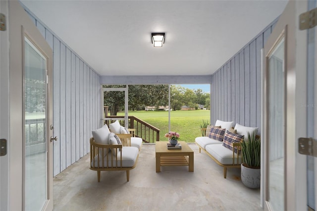 view of sunroom / solarium