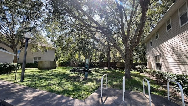 view of yard with a patio