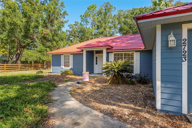 view of front of house