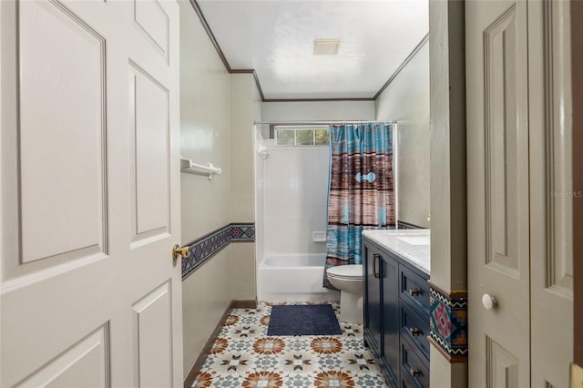 full bathroom with toilet, crown molding, shower / tub combo with curtain, and vanity