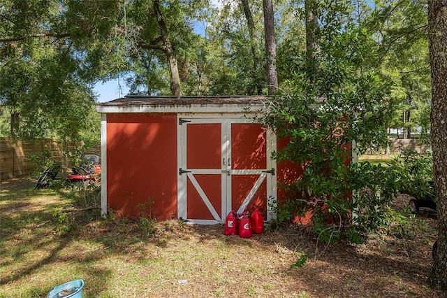 view of outbuilding