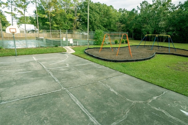 6225 NW 105th Ave, Alachua, FL 32615 - view of community featuring community basketball court