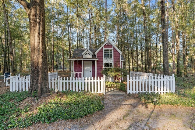 view of front of home