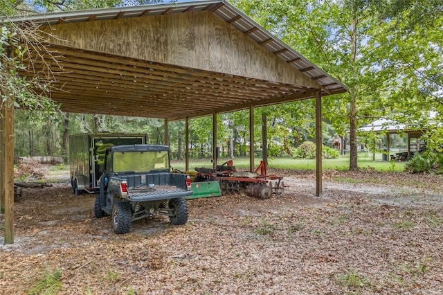 view of yard featuring a carport