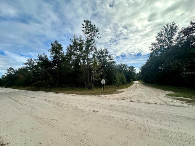 Listing photo 2 for TBD NE 136th Ter, Williston FL 32696