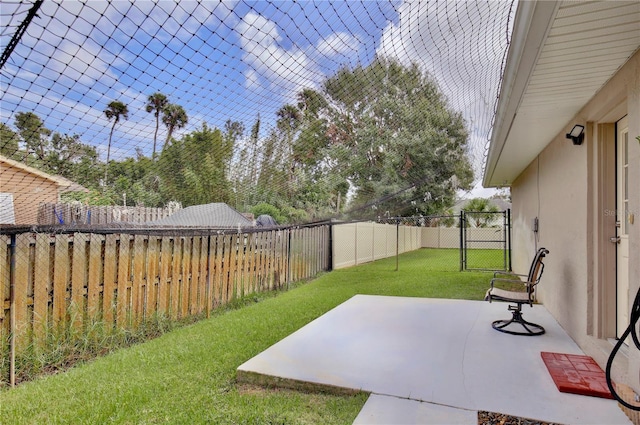 view of yard with a patio area