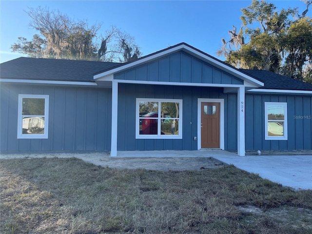 view of single story home