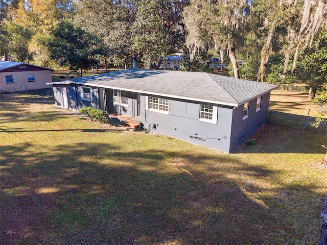 view of front of home with a front yard