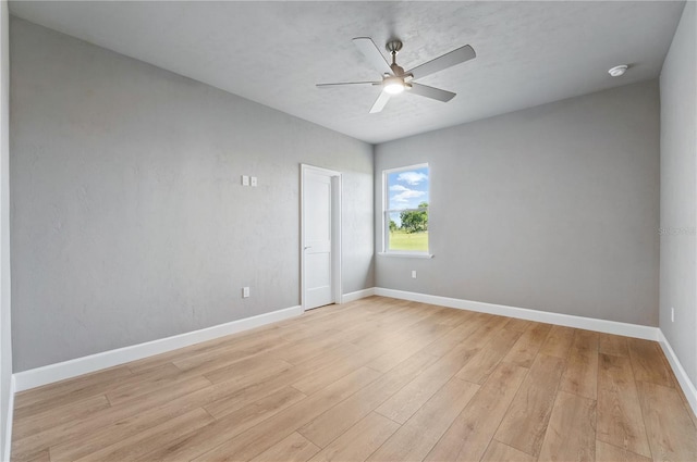 5040 SW 125th Cir, Archer, FL 32618 - spare room with ceiling fan, light wood finished floors, and a smoke detector