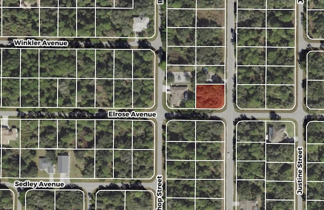 Listing photo 2 for 113 Atwater St, Port Charlotte FL 33954