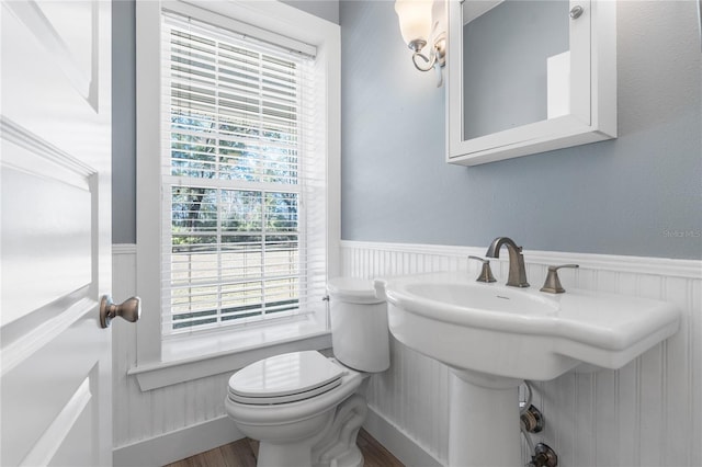 bathroom with sink and toilet