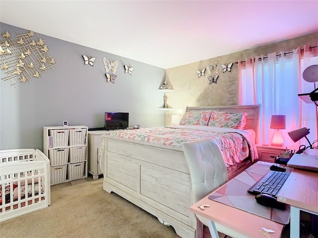 bedroom with carpet flooring