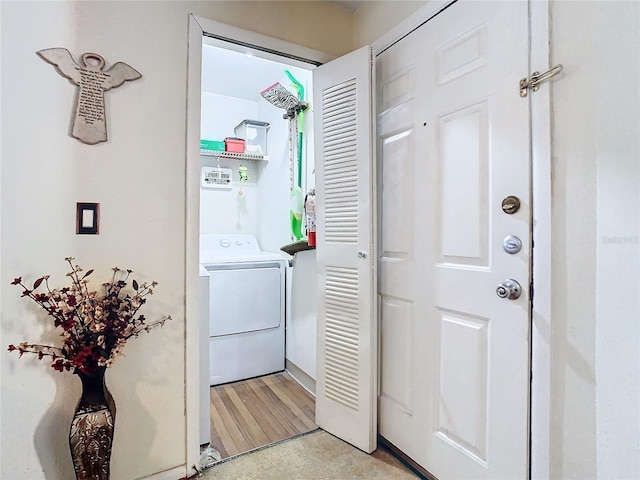 laundry room featuring washer / dryer