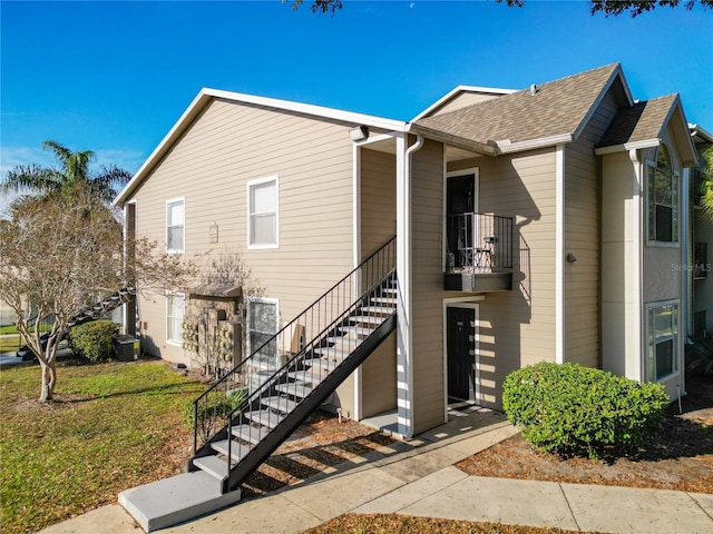 view of front of home featuring central AC