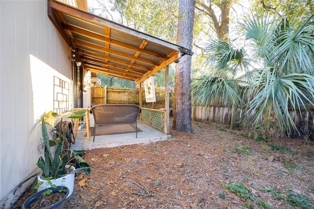 view of yard featuring a patio