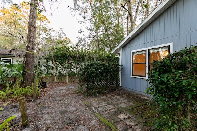 view of yard with a patio