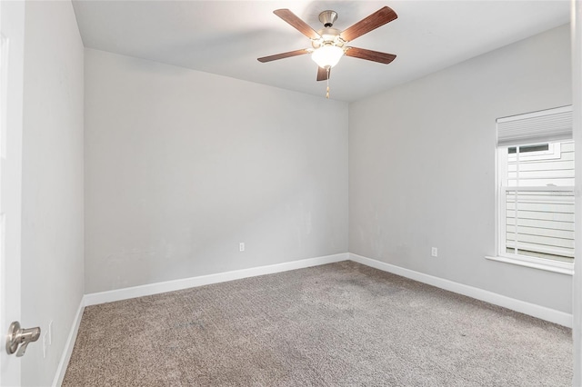 unfurnished room featuring carpet flooring and ceiling fan