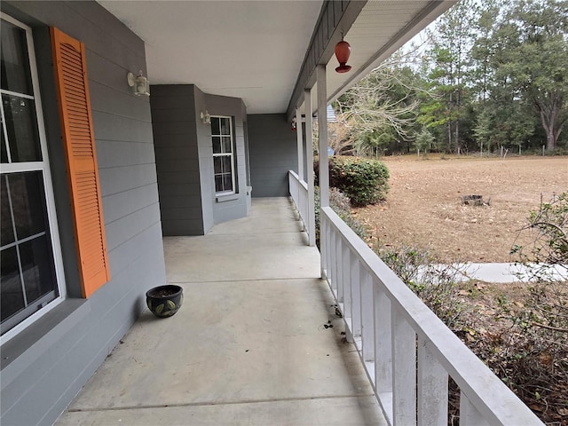 view of patio / terrace with a porch