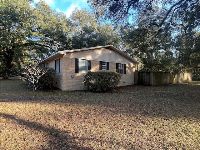 view of side of home