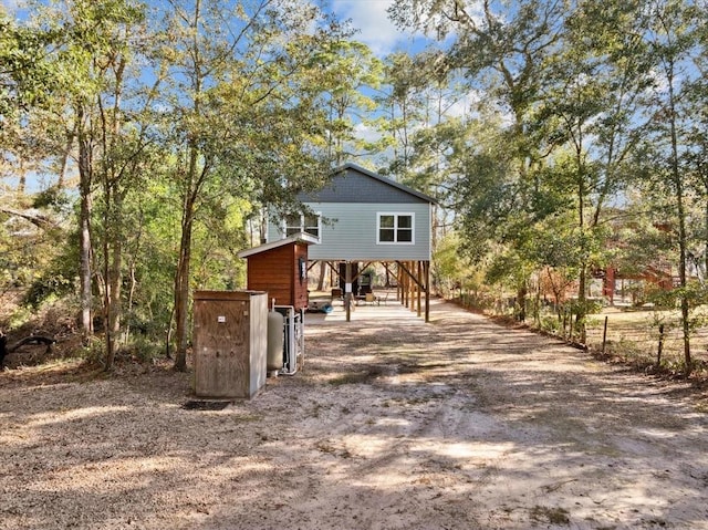 view of front of house featuring a carport