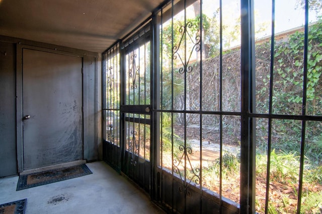 view of unfurnished sunroom