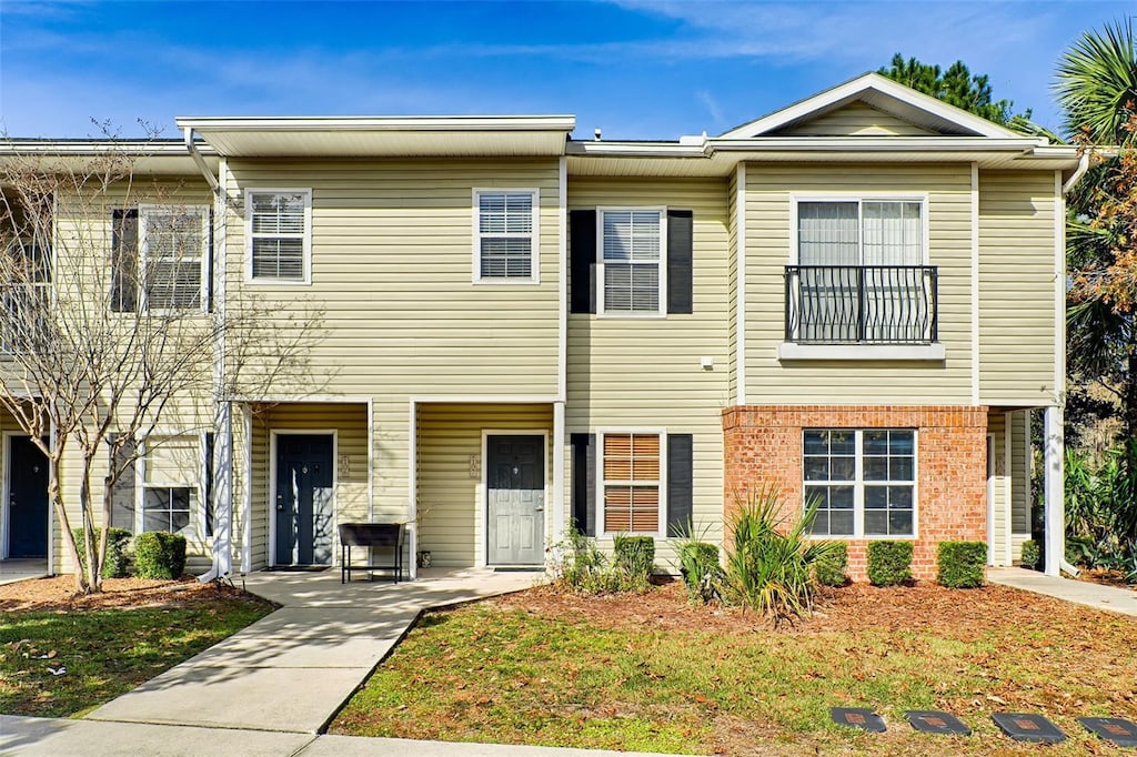 view of townhome / multi-family property