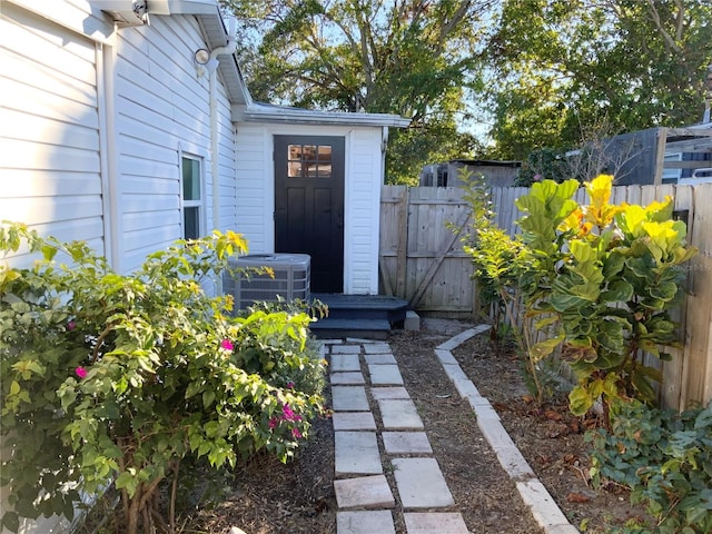 entrance to property with cooling unit