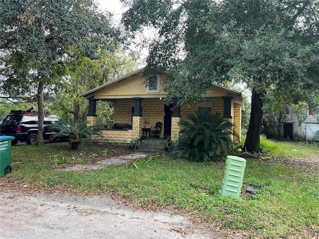 view of front of house featuring covered porch