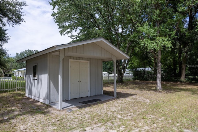 view of outbuilding