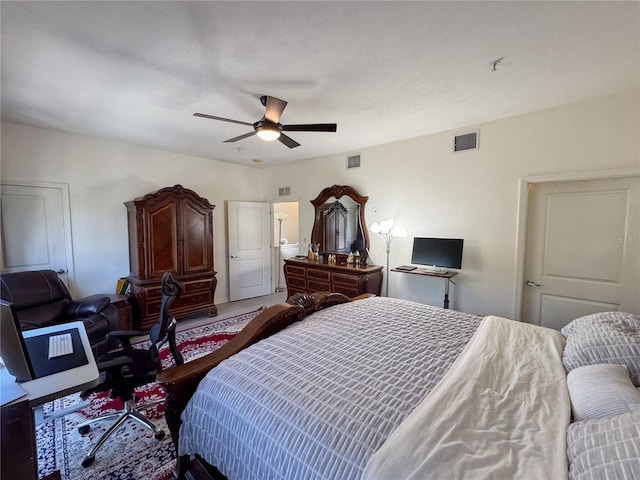 bedroom featuring ceiling fan