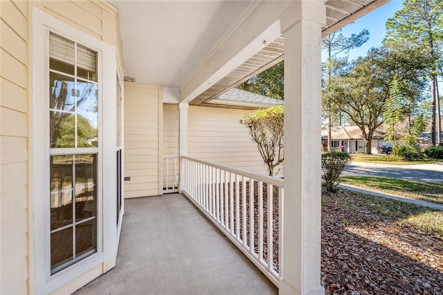 balcony featuring a porch