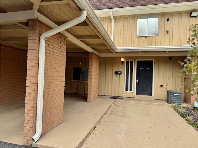 entrance to property with central AC