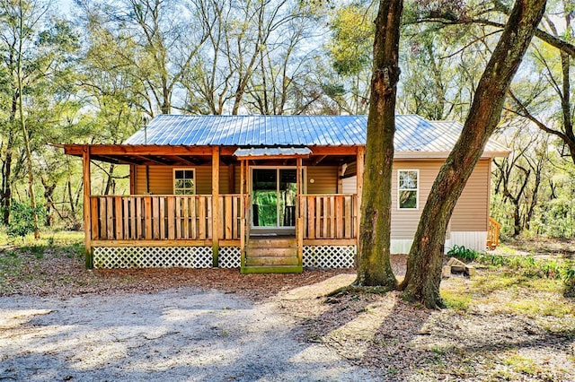 view of front of house with covered porch