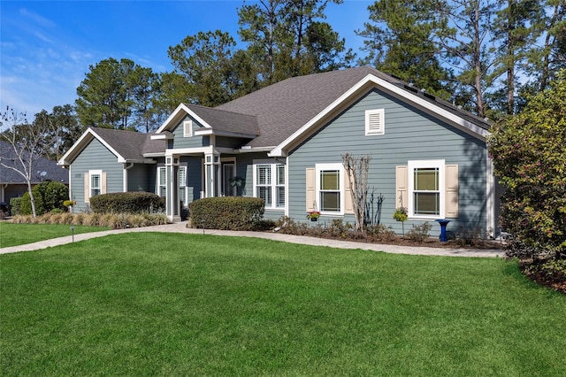 view of front of house with a front yard