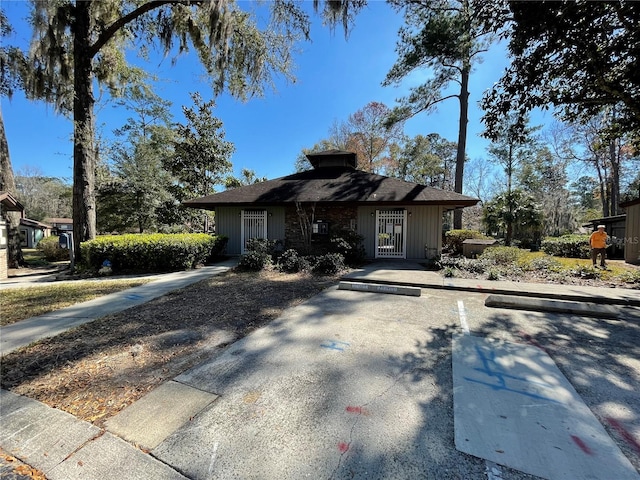 view of front of house