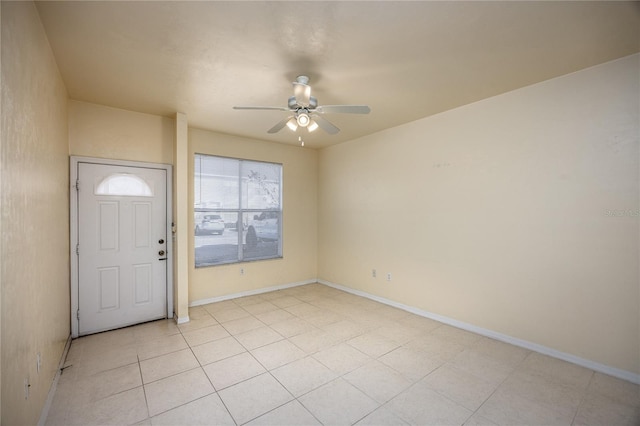 entryway with ceiling fan