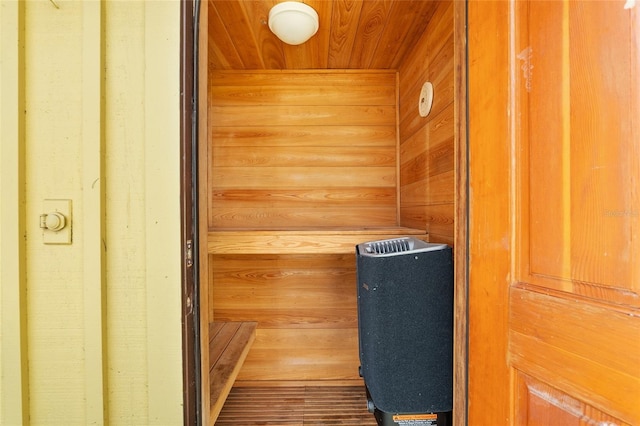 view of sauna / steam room