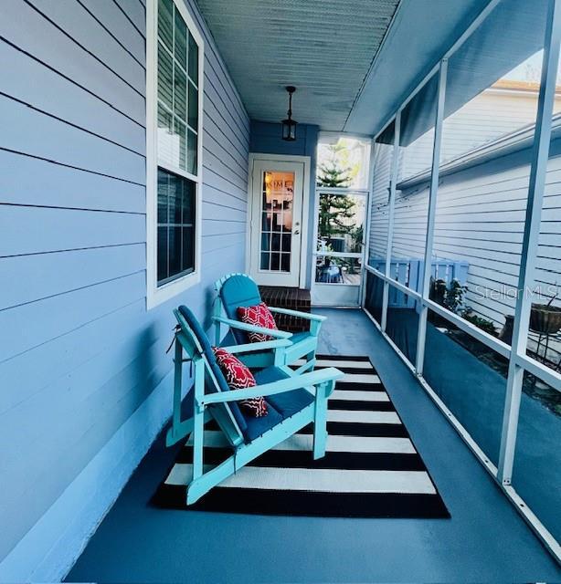 11607 NW 18th Pl, Gainesville, FL 32606 - balcony with a porch